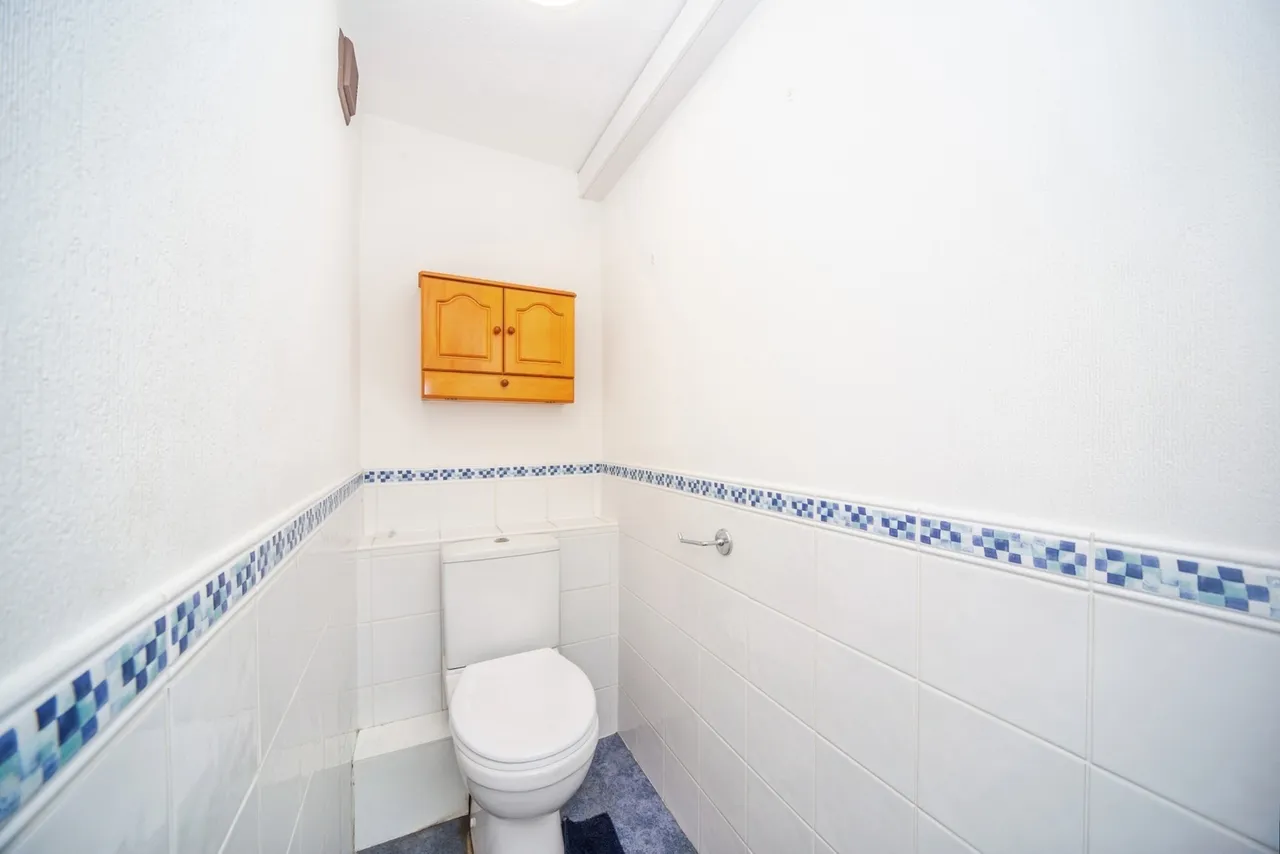 Bassett Avenue, Southampton, SO16, photo 13