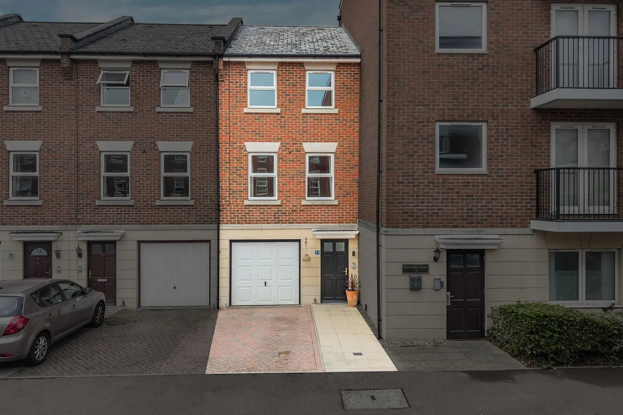 Brookbank Close, Cheltenham, GL50, photo 18