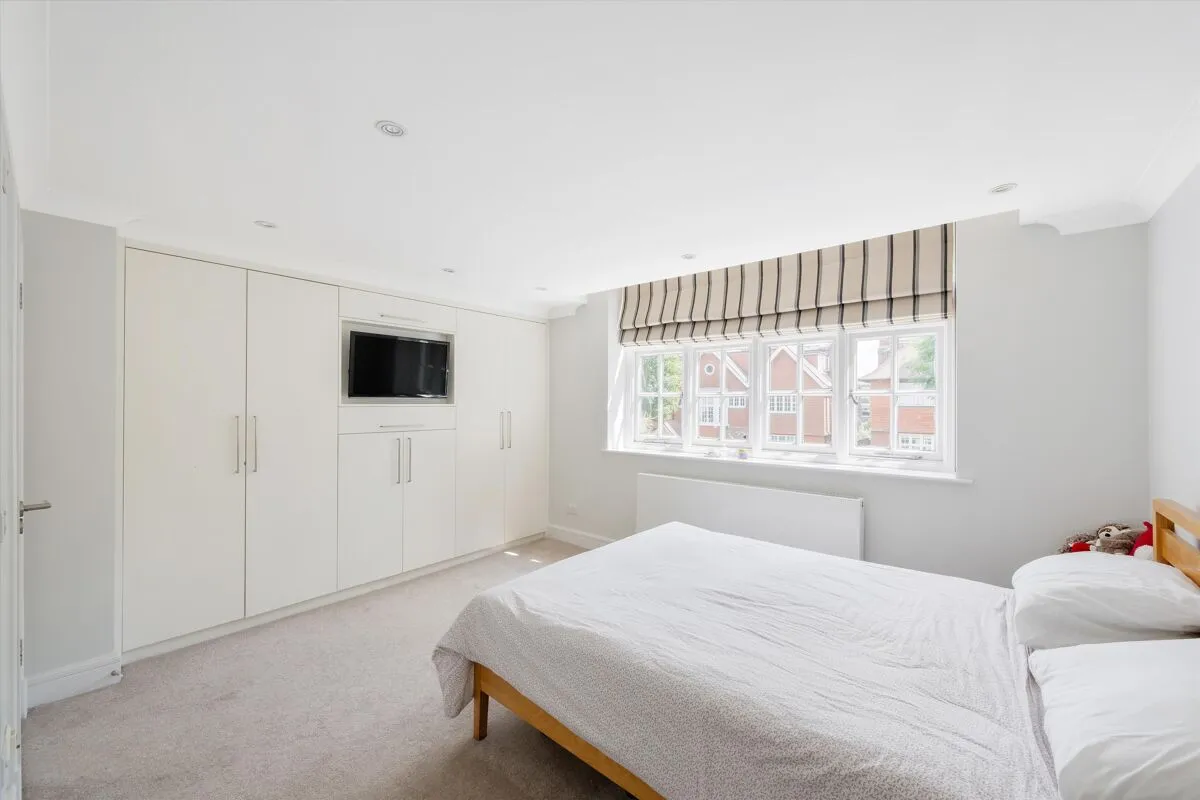Eton Avenue, London, NW3, photo 10
