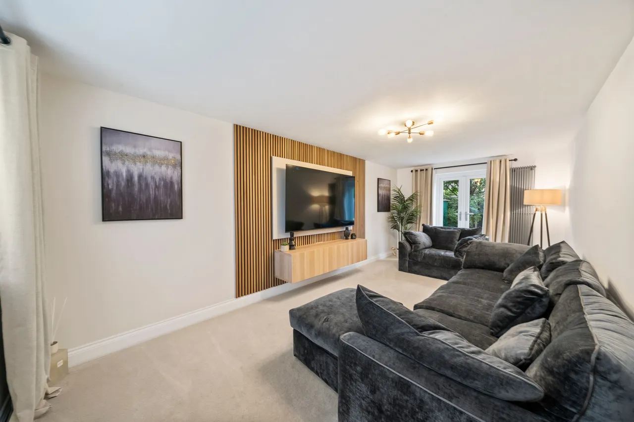Livingstone Close, Old Hall, Warrington, Warrington, WA5 8QB, photo 2