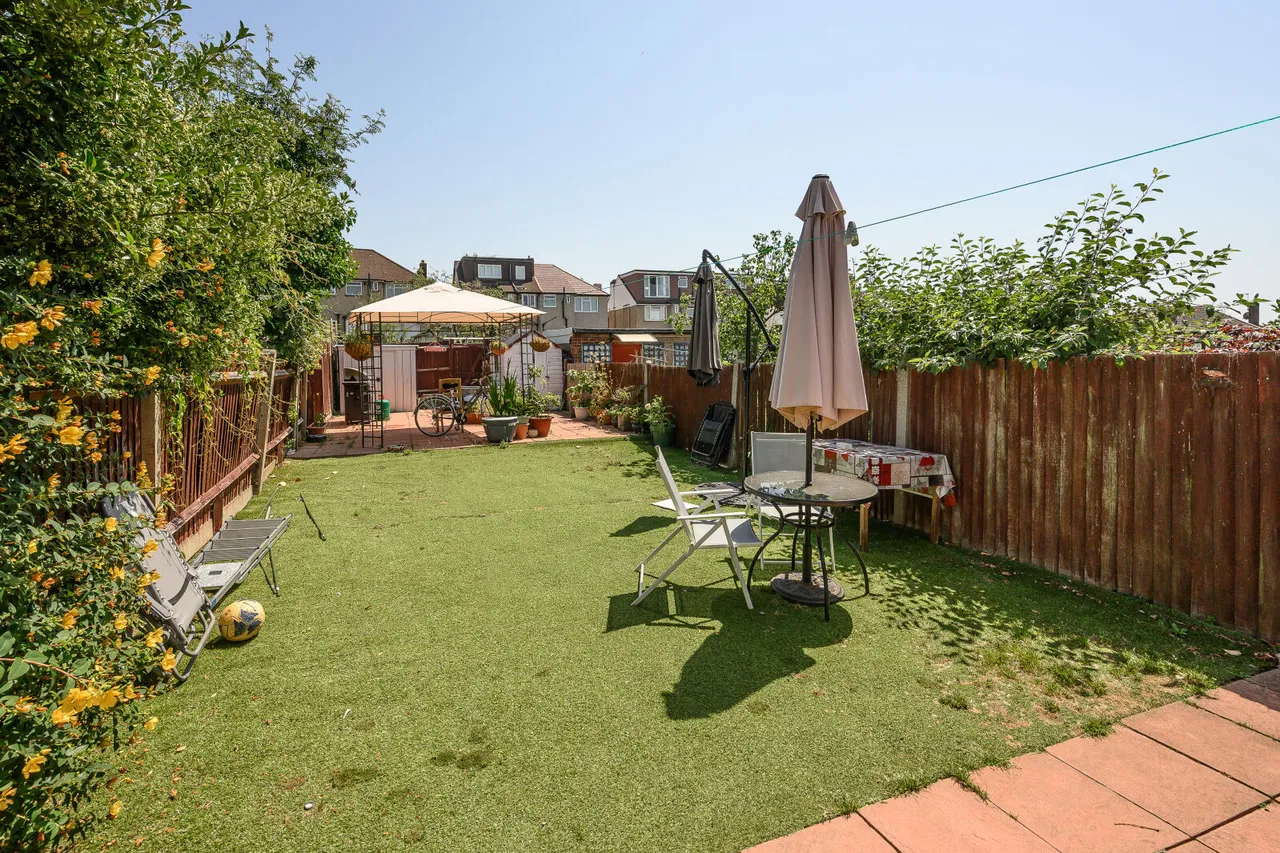 Templecombe Way, Morden, SM4, photo 9