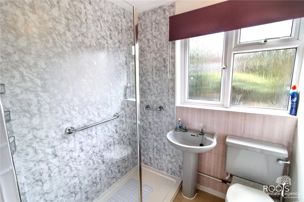 Thatcham, Berkshire, photo 9