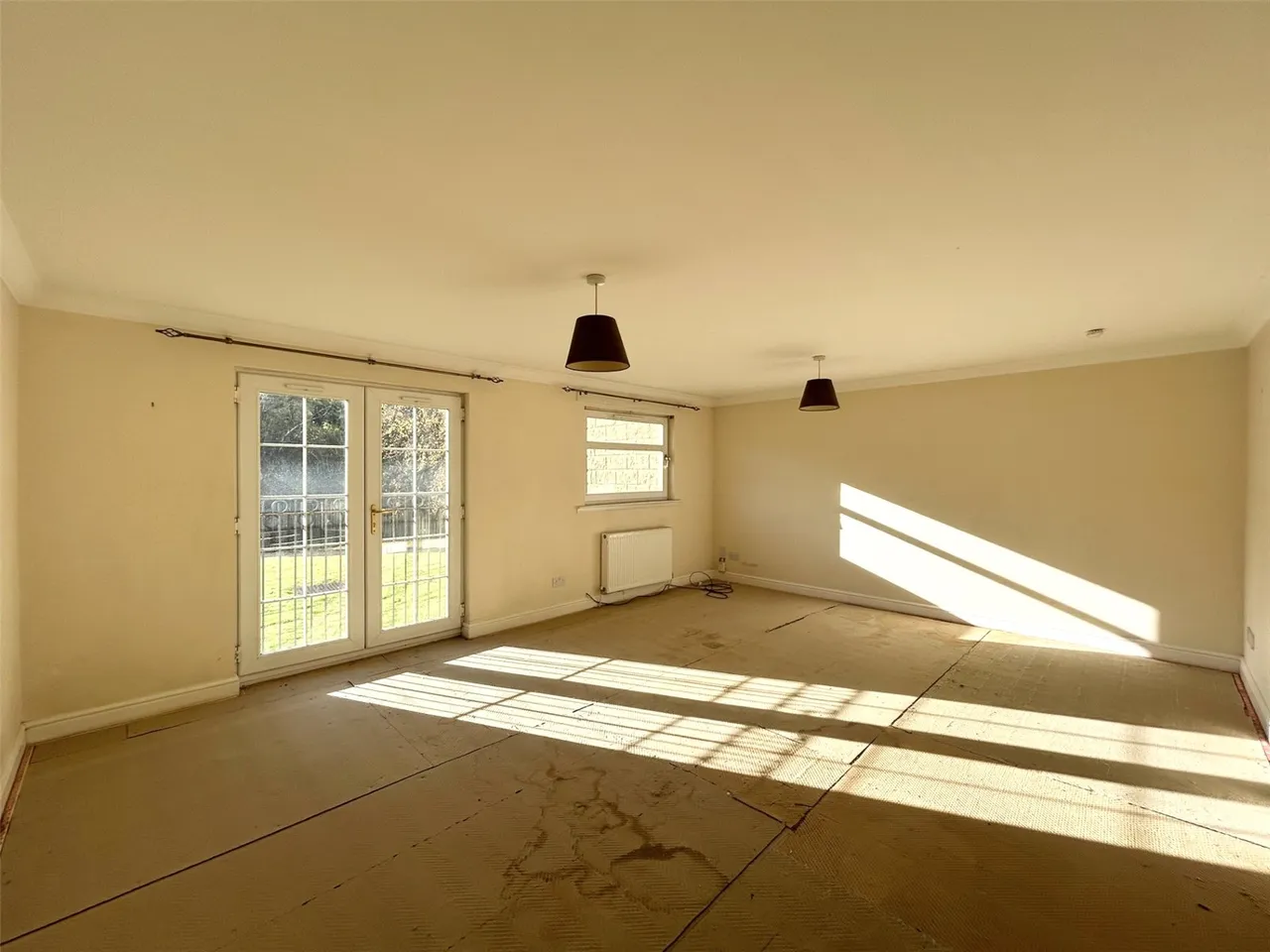 Margaret Court, Lennoxtown, G66, photo 2