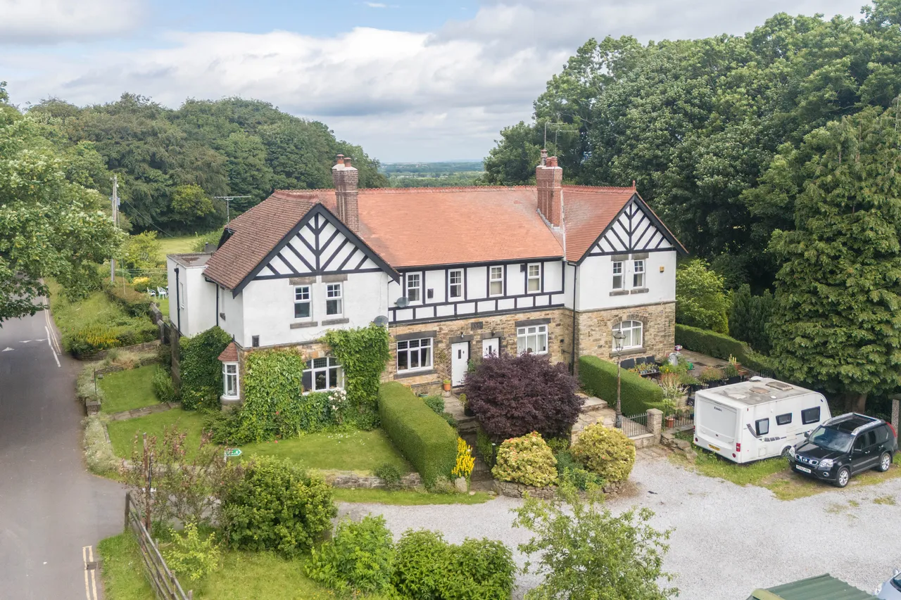2 bed house for sale, School Lane, Haigh, WN2