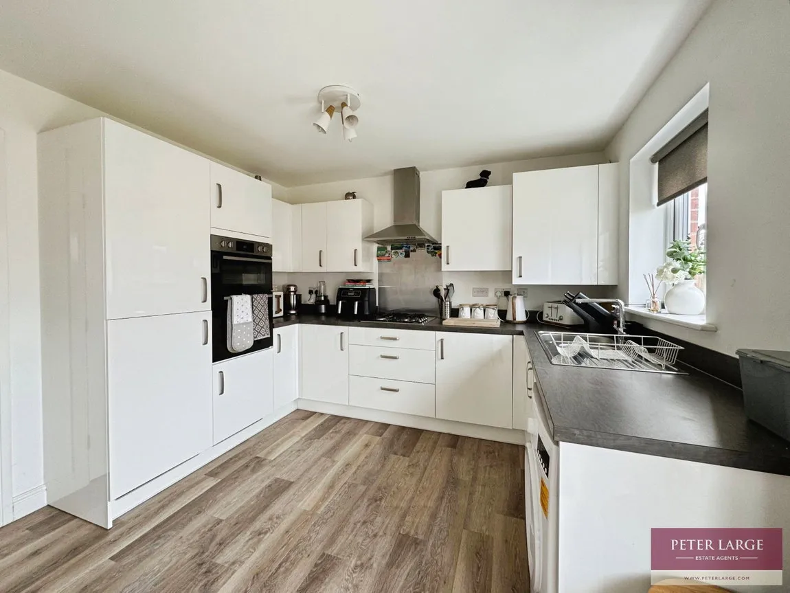 Dreif Tegeirian, Rhyl, Denbighshire, LL18 4GP, photo 6