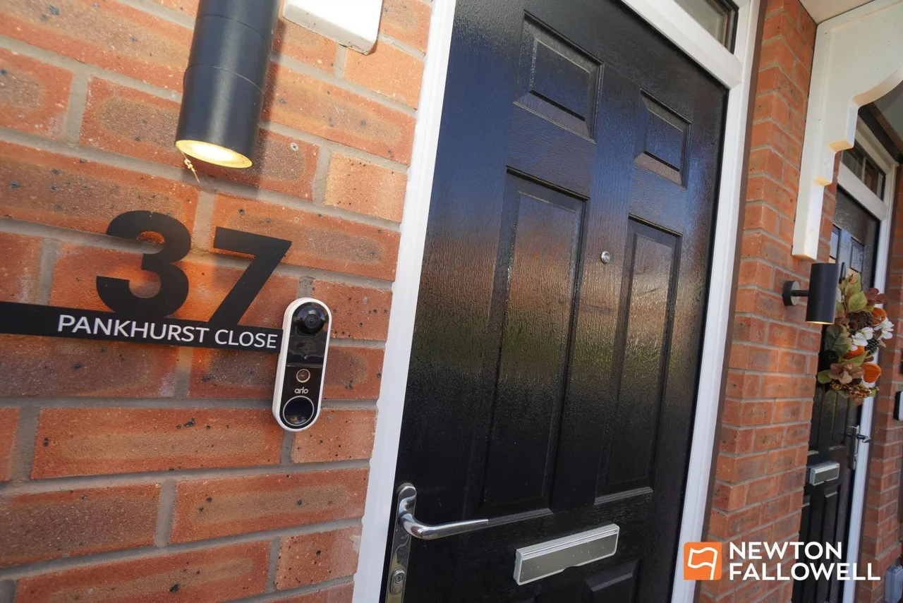 Pankhurst Close, East Leake, LE12, photo 18