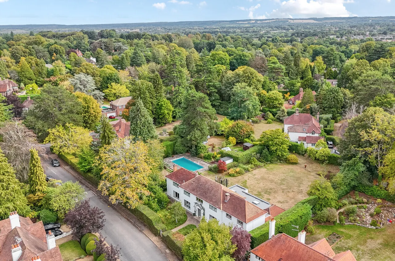 Hockering Road, Woking, GU22, photo 53