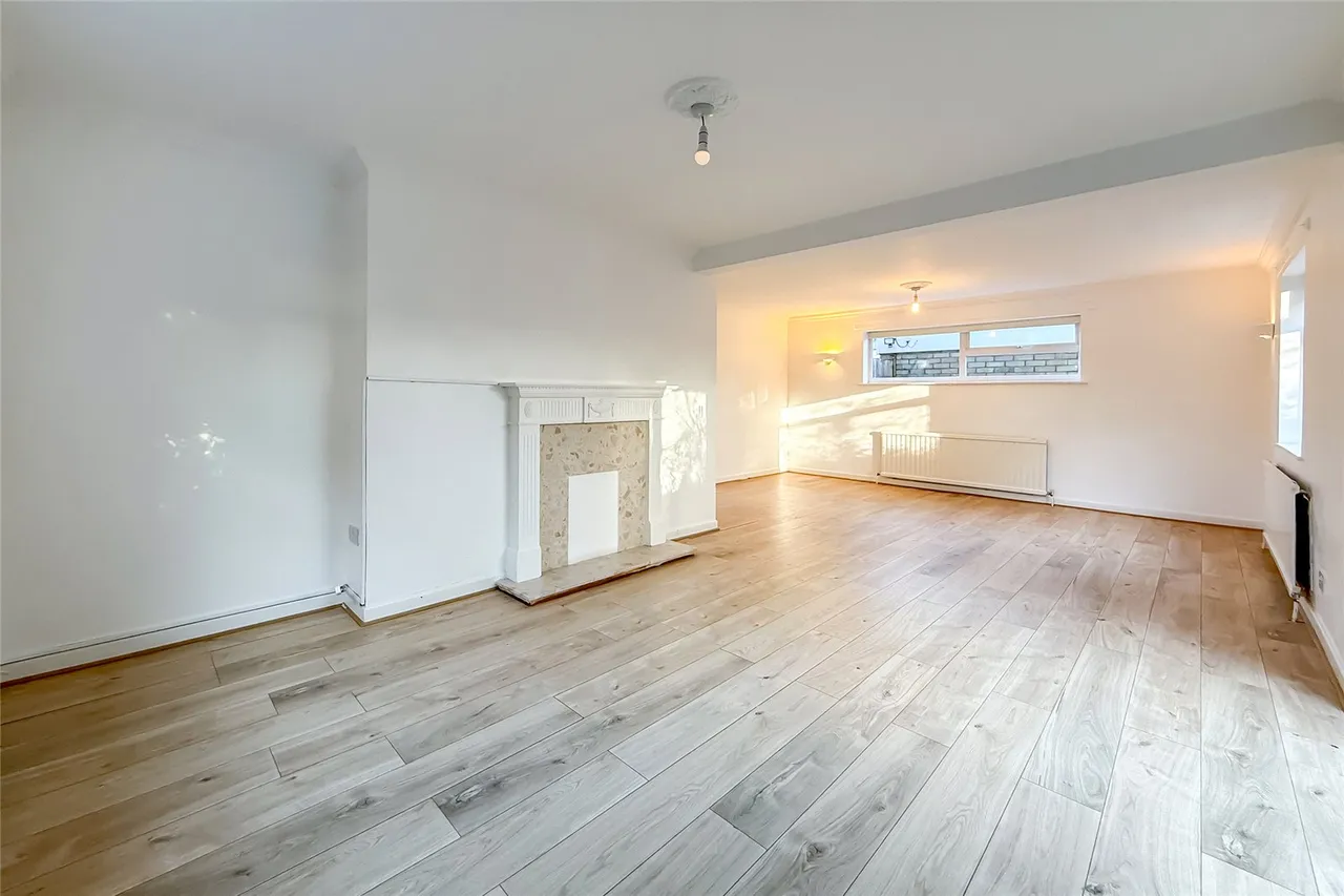 Linden Crescent, St. Albans, Hertfordshire, AL1 5DD, photo 3