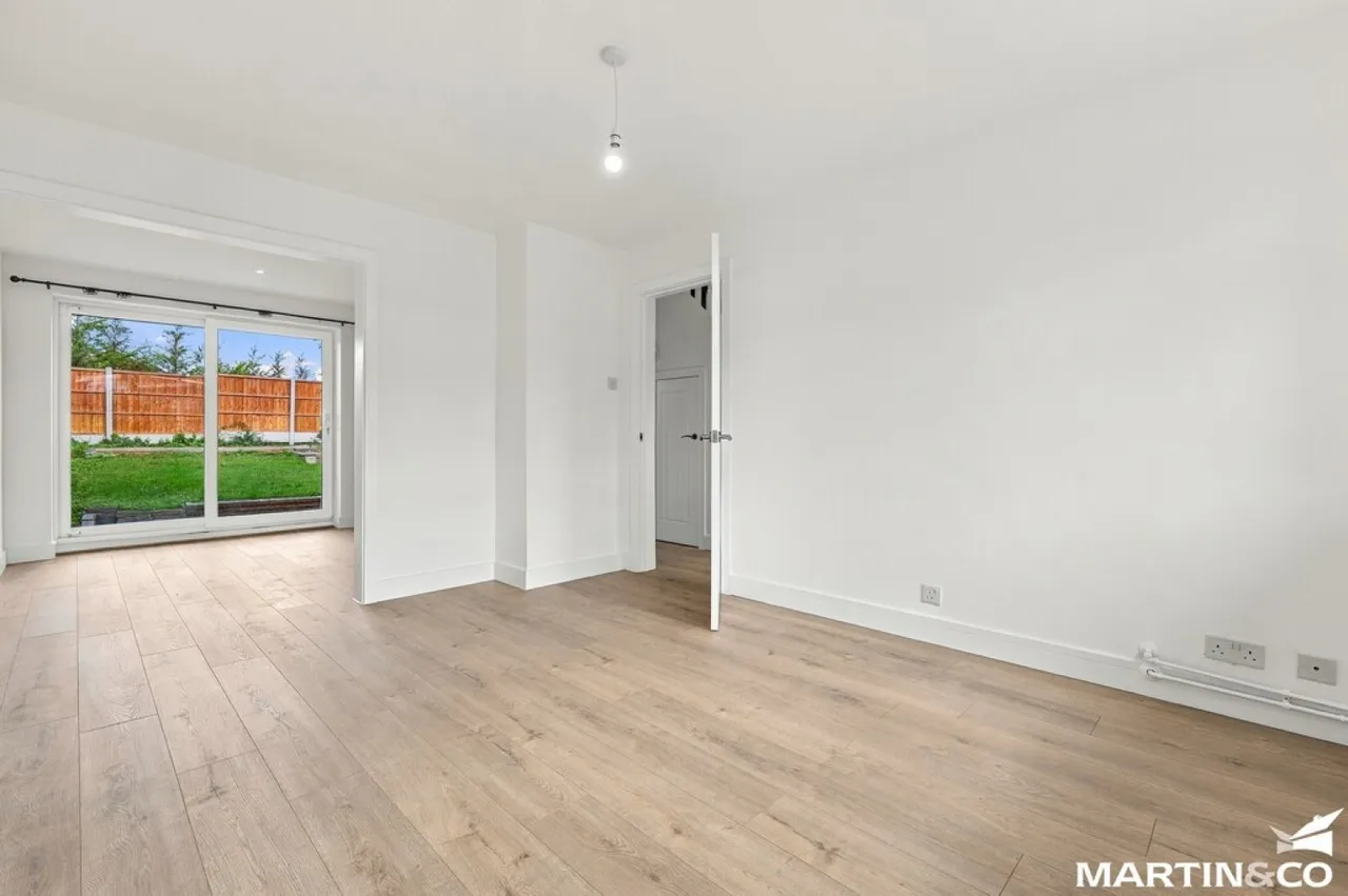 Belmonde Drive, Chelmsford, photo 6