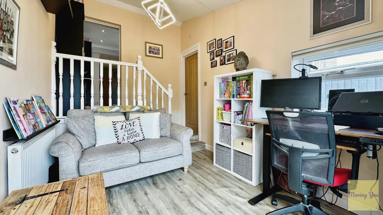 Dynevor Road, Skewen, Neath, photo 6
