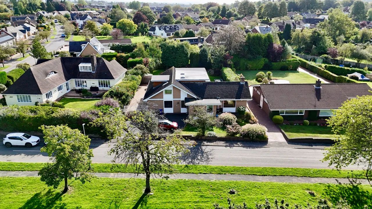 Leys Drive, Newcastle, ST5, photo 41