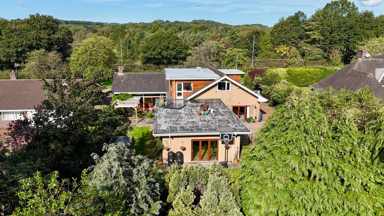 Leys Drive, Newcastle, ST5, photo 35