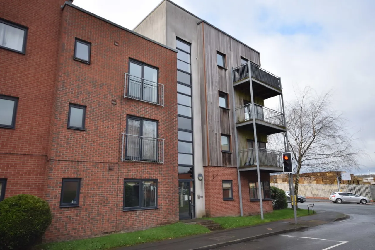 1 bed flat to rent — Penstock Drive, Etruria