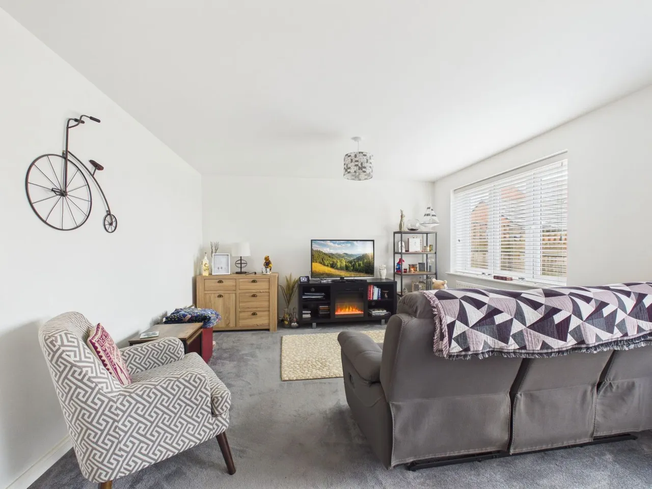 Irthlingborough Road North, Wellingborough, NN8, photo 7