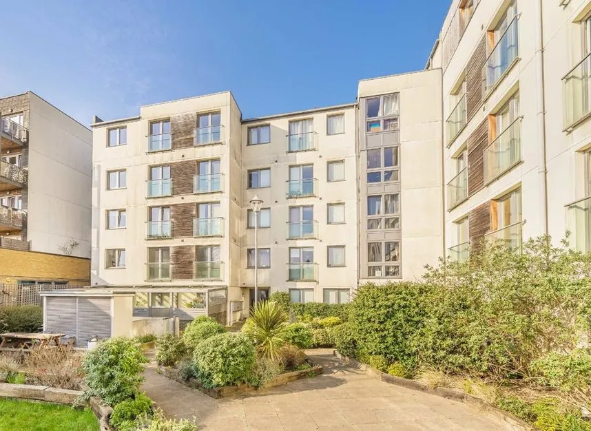 2 bed flat for sale — Garden Road, Richmond, TW9