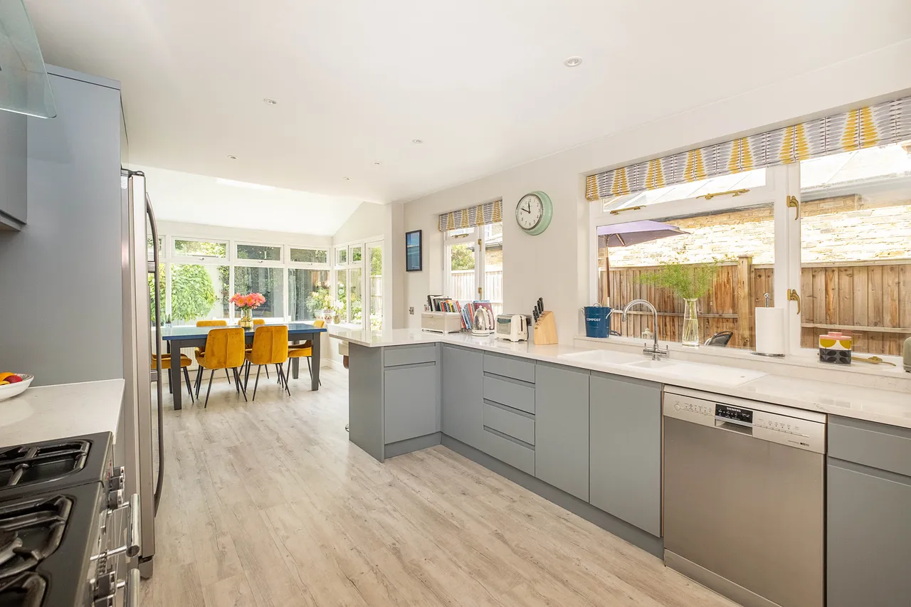 Swanage Road, London, SW18, photo 4