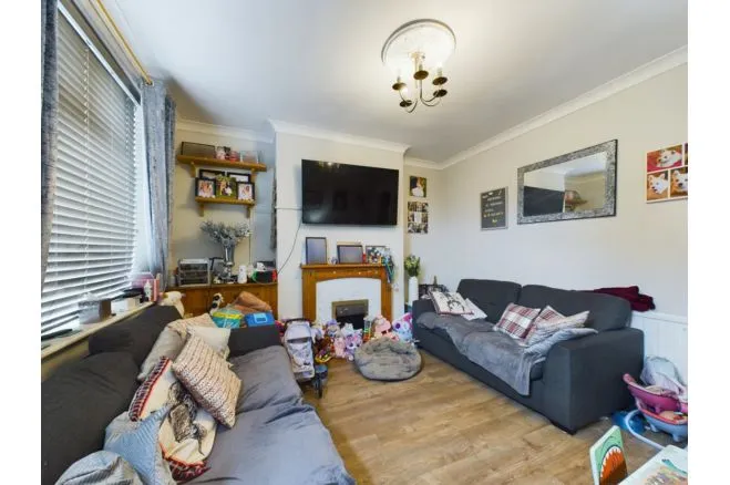 Retford Road, Worksop, photo 2