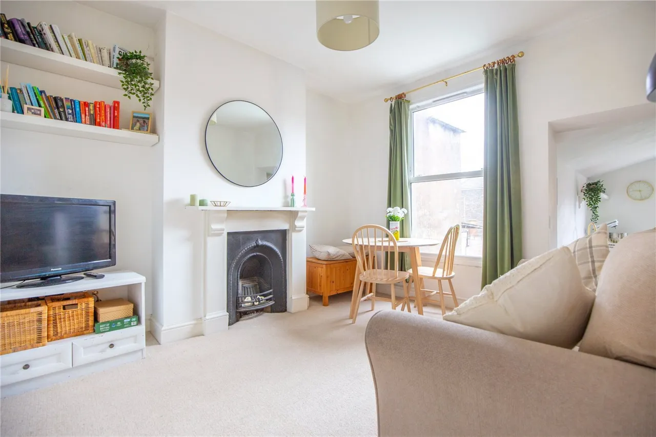 1 bed flat for sale, Gloucester Road, Bishopston, BS7