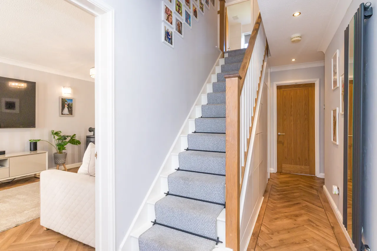 Dunsdale Drive, Ashton-In-Makerfield, WN4, photo 10