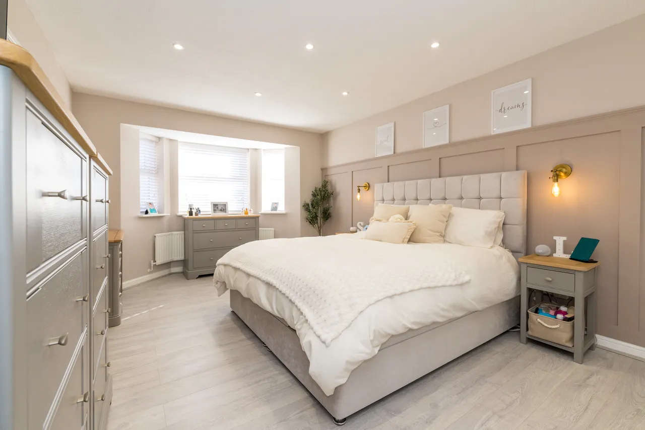 Dunsdale Drive, Ashton-In-Makerfield, WN4, photo 15