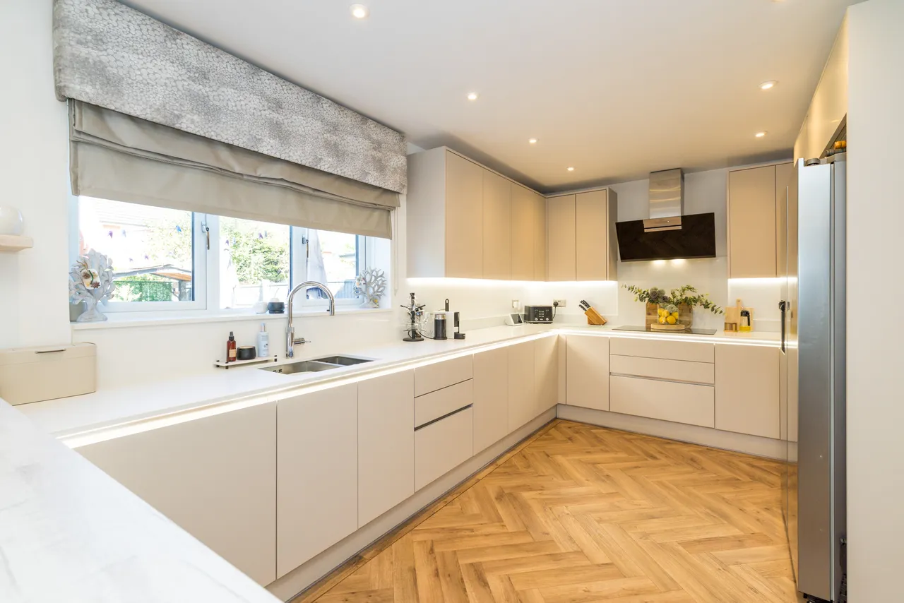 Dunsdale Drive, Ashton-In-Makerfield, WN4, photo 8