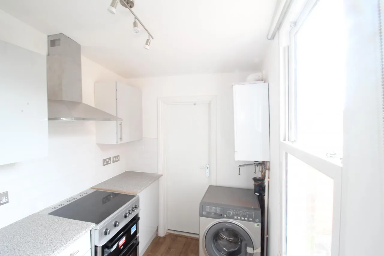 Queen Street, Maidenhead, SL6, photo 5