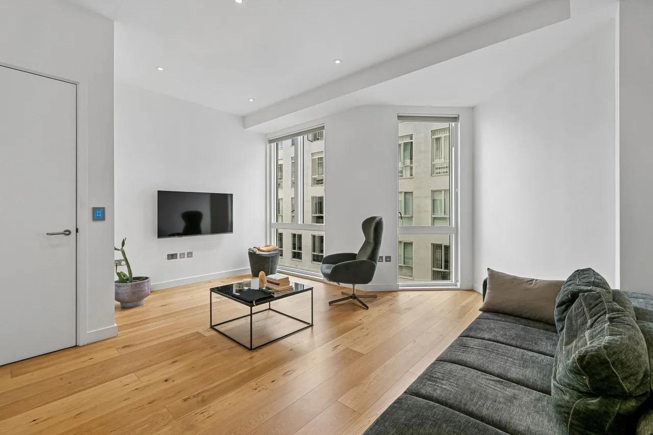 1 bed flat for sale — 8 Esther Anne Place, London, N1
