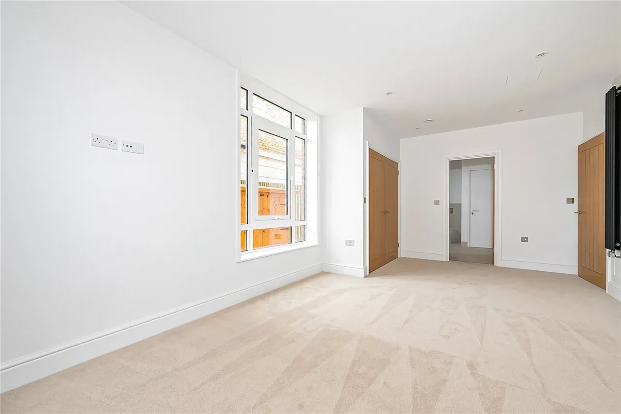 Candler Mews, Twickenham, TW1, photo 8