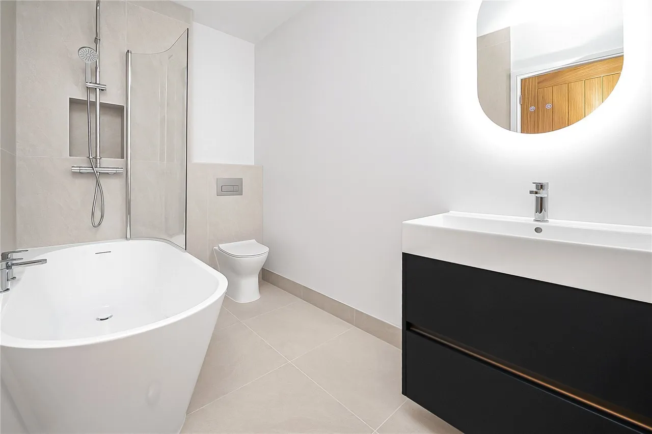 Candler Mews, Twickenham, TW1, photo 12