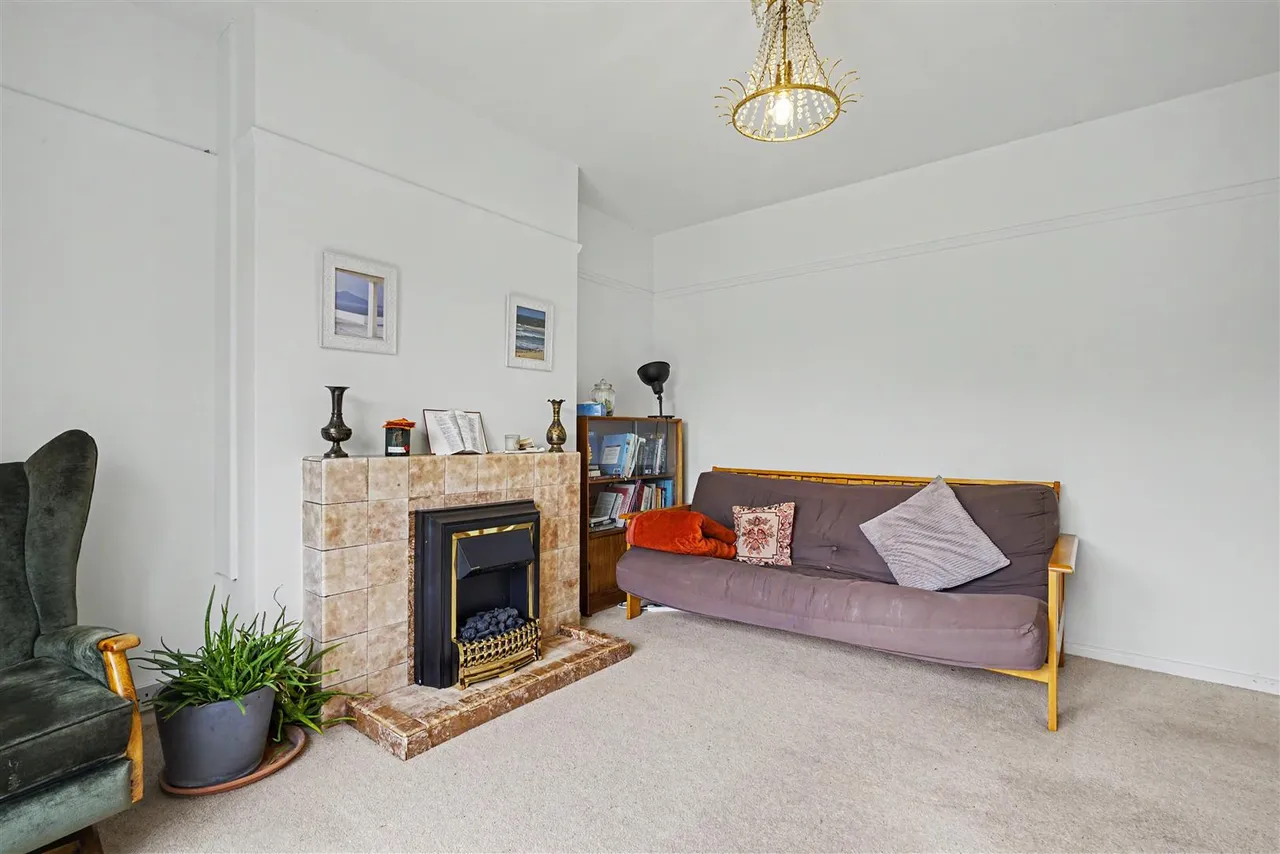 High Road, Chilwell, NG9, photo 7