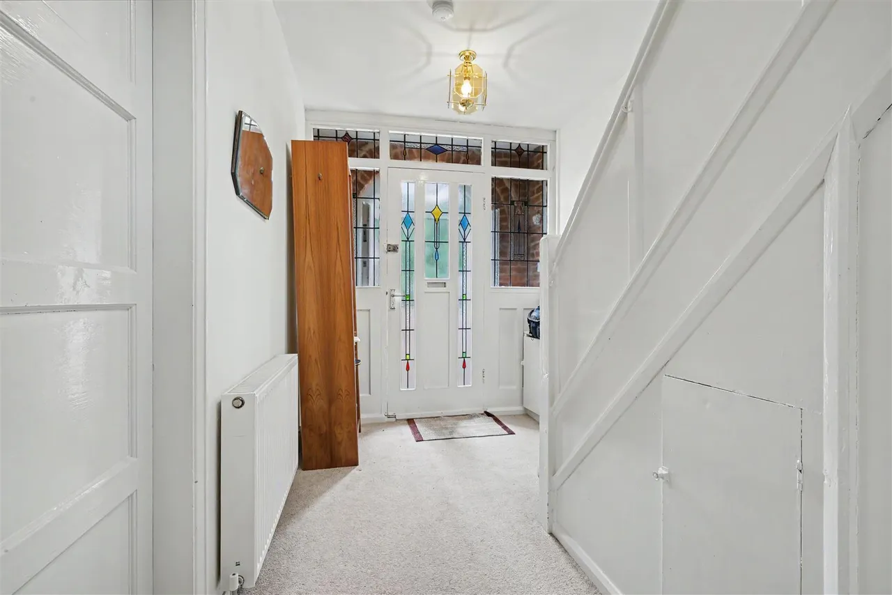 High Road, Chilwell, NG9, photo 5