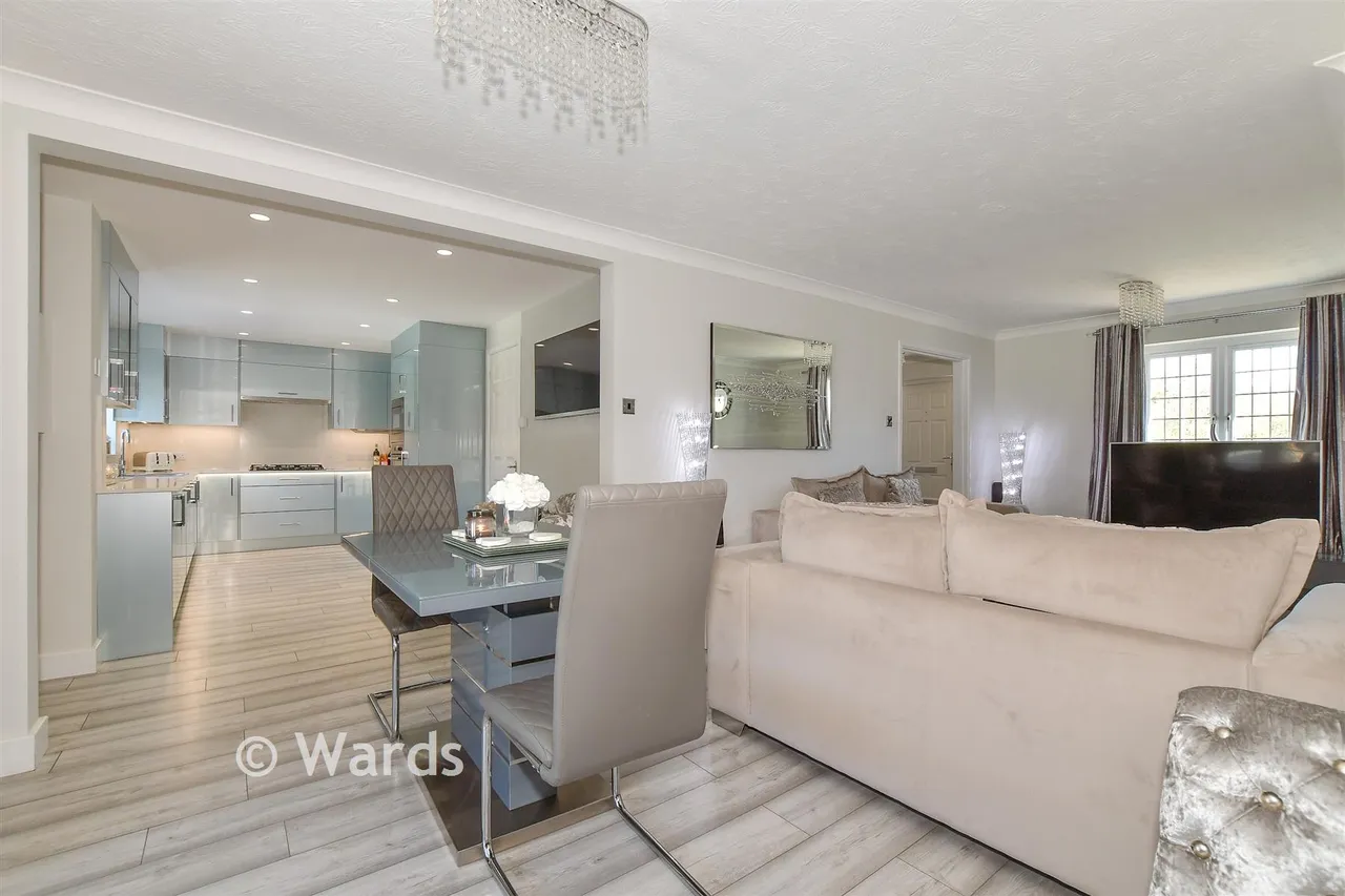 Ladyfields, Broomfield, CT6, photo 6