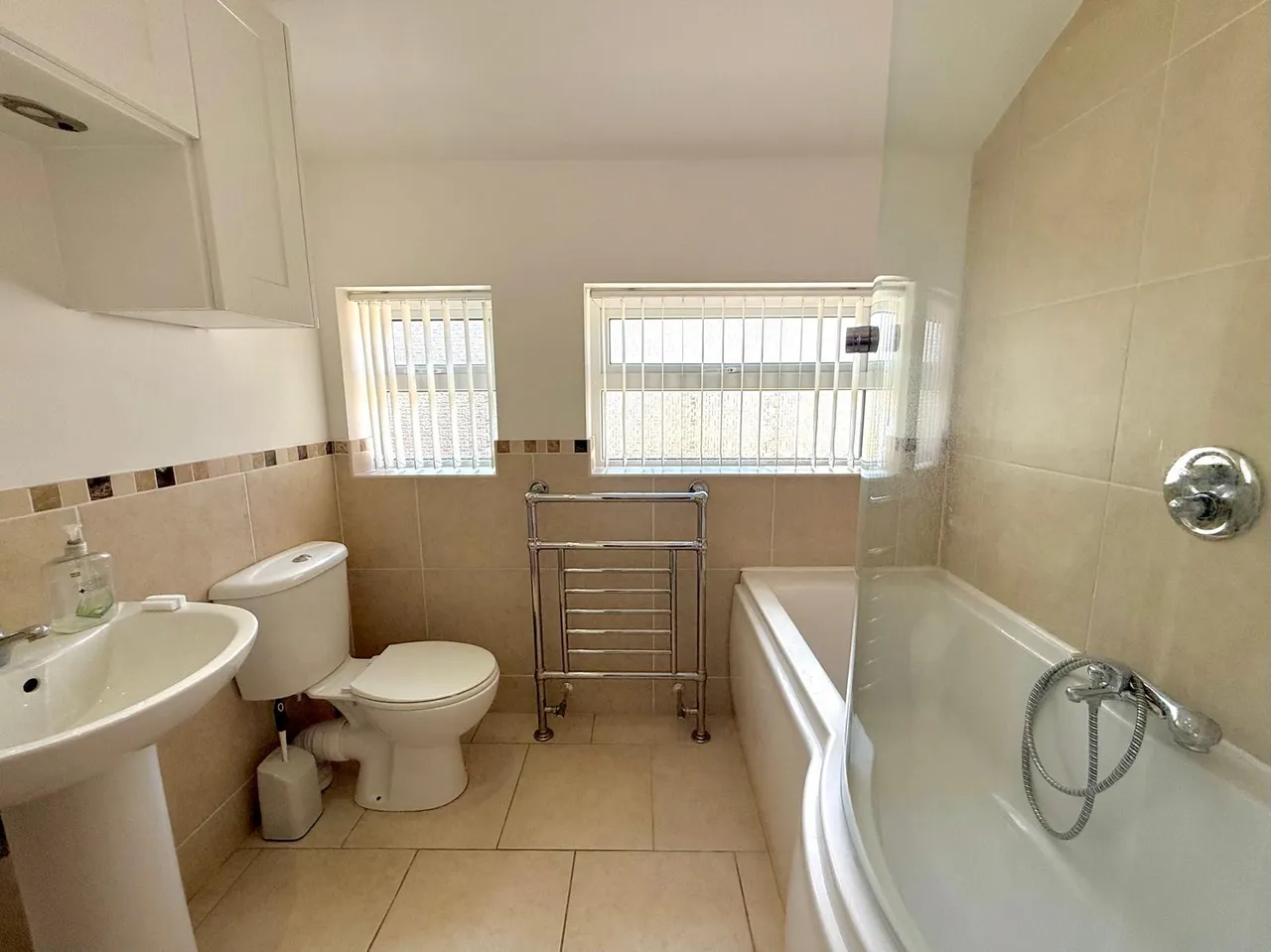Ipswich Street, Swindon, Wiltshire, SN2 1DB, photo 7