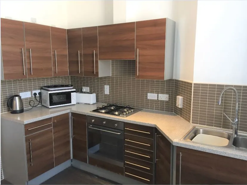 2 bed flat to rent — Nethergate, West End, Dundee, DD1