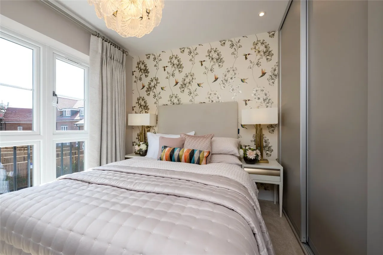 Moor Lane, Staines-upon-Thames, TW18, photo 6