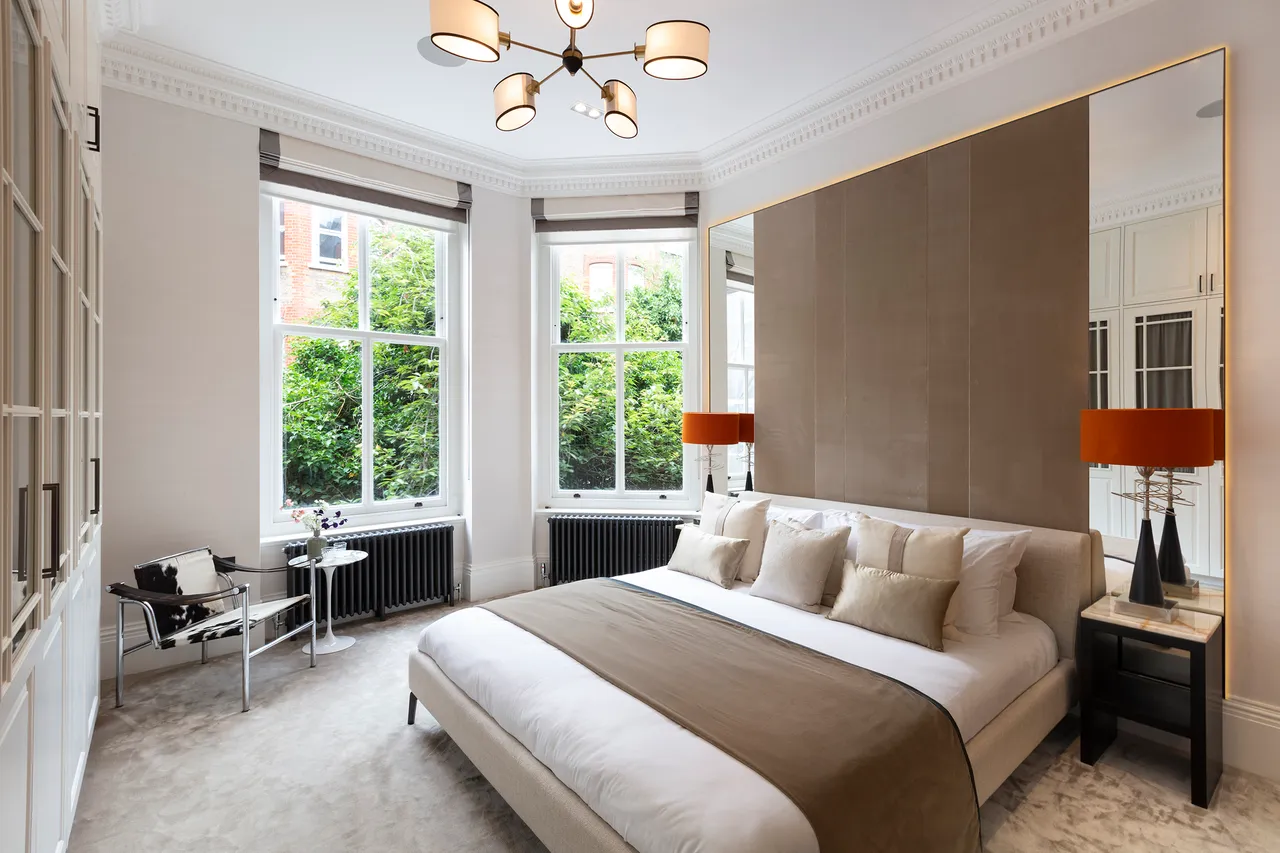 Cadogan Square, Knightsbridge, London, photo 2