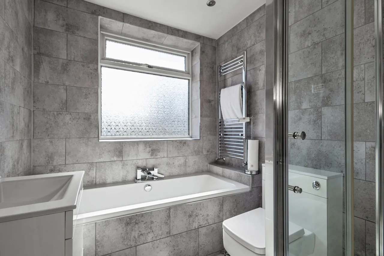Harmol Grove, Ashton-under-Lyne, Greater Manchester, OL7, photo 19