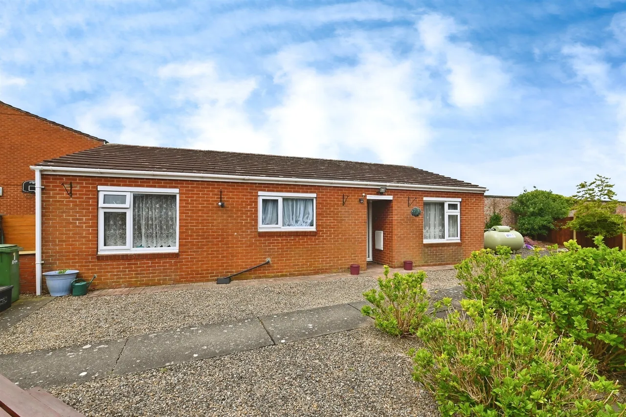 3 bed house for sale — De Mowbray Court, Askham Richard, York