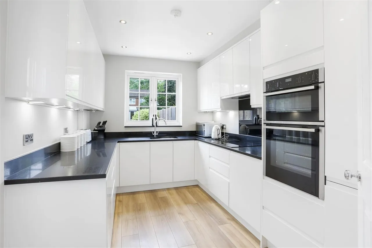 Jubilee Road, Cheam, SM3, photo 3