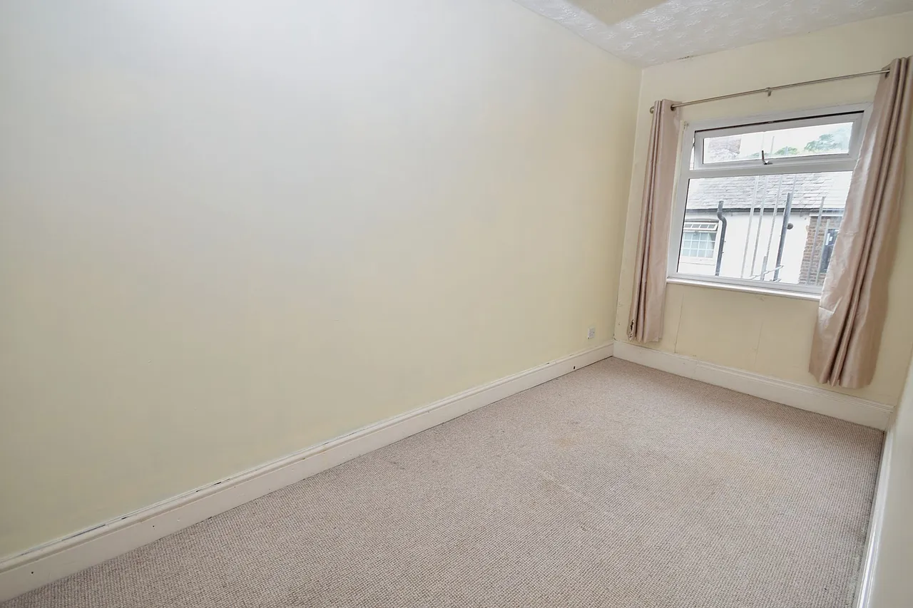 Hurdsfield Road, Macclesfield, photo 6