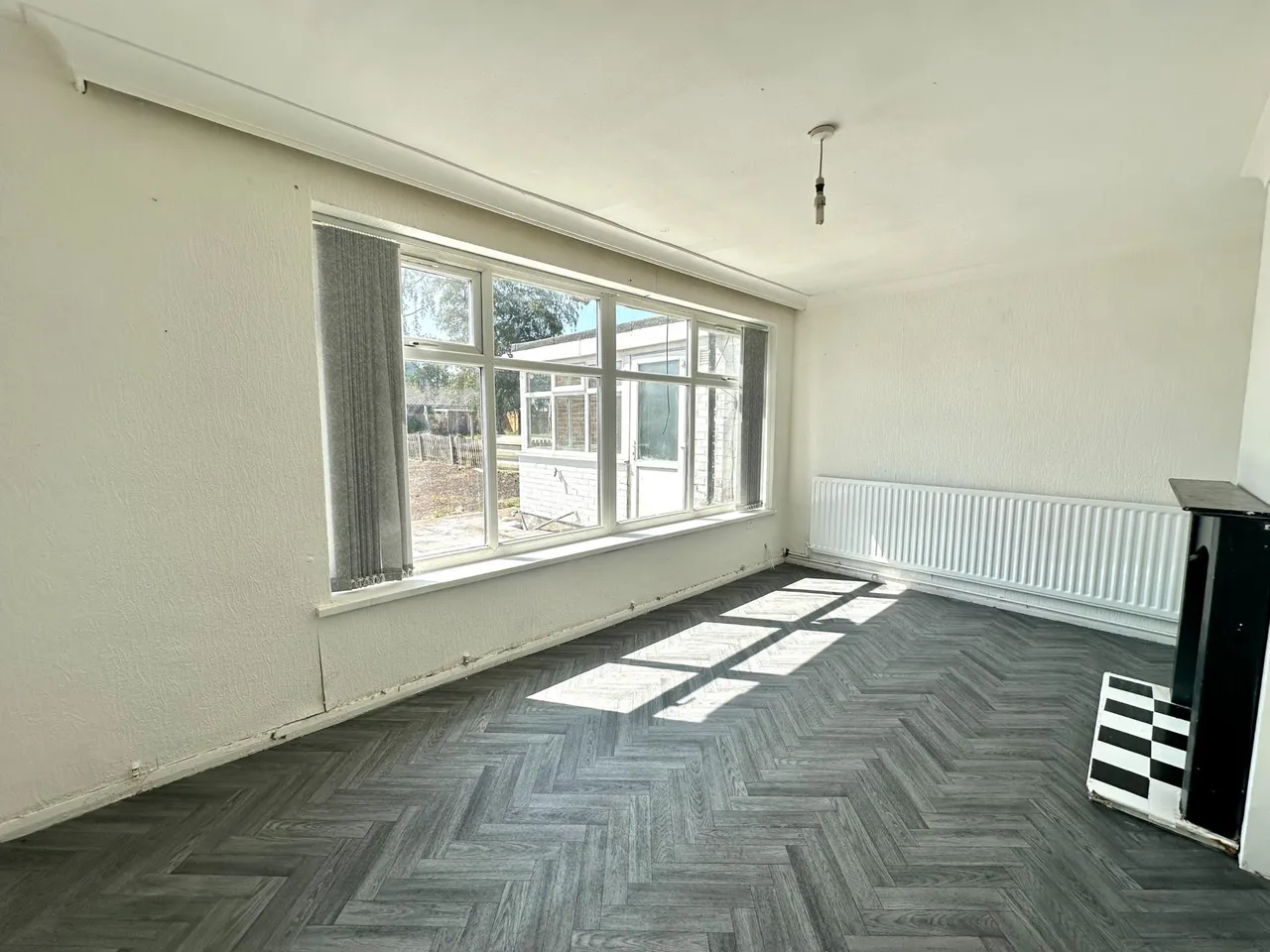 Barracks Lane, Walsall, WS3, photo 8