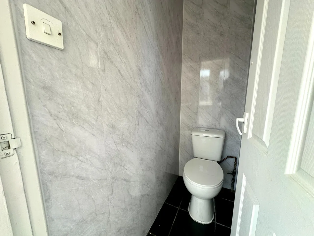 Barracks Lane, Walsall, WS3, photo 7