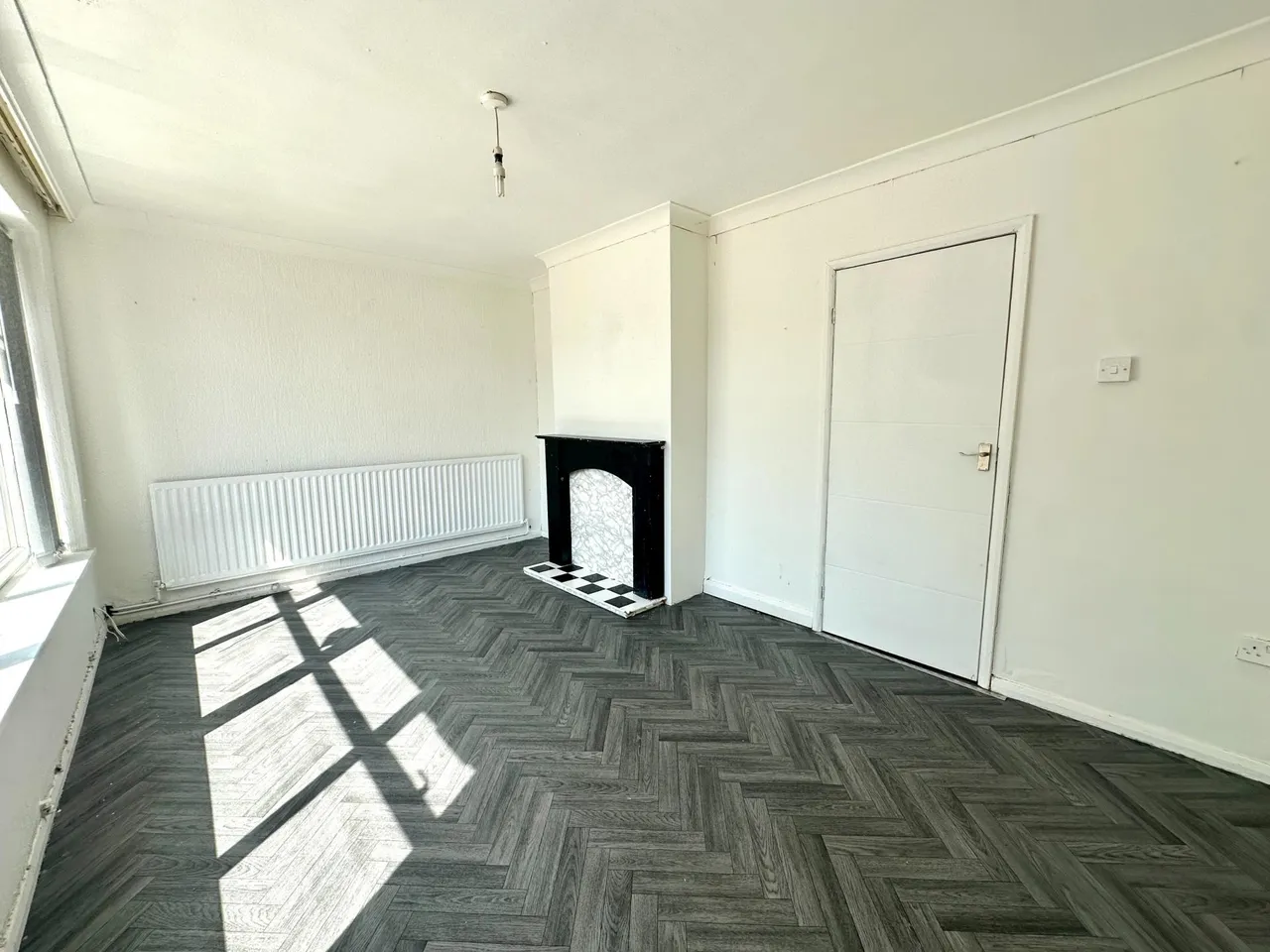 Barracks Lane, Walsall, WS3, photo 9