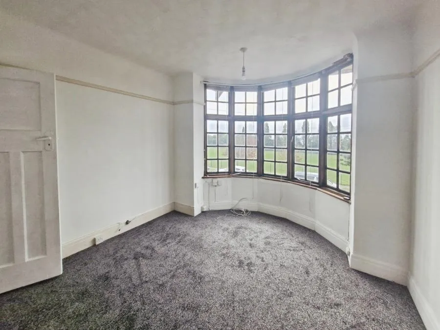 Jubilee Avenue, Portsmouth, PO6, photo 3