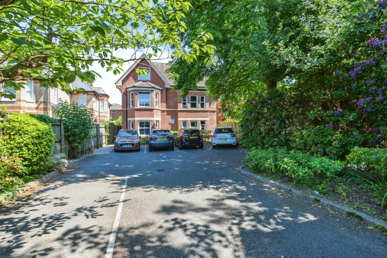Wimborne Road, Bournemouth, BH2, photo 13