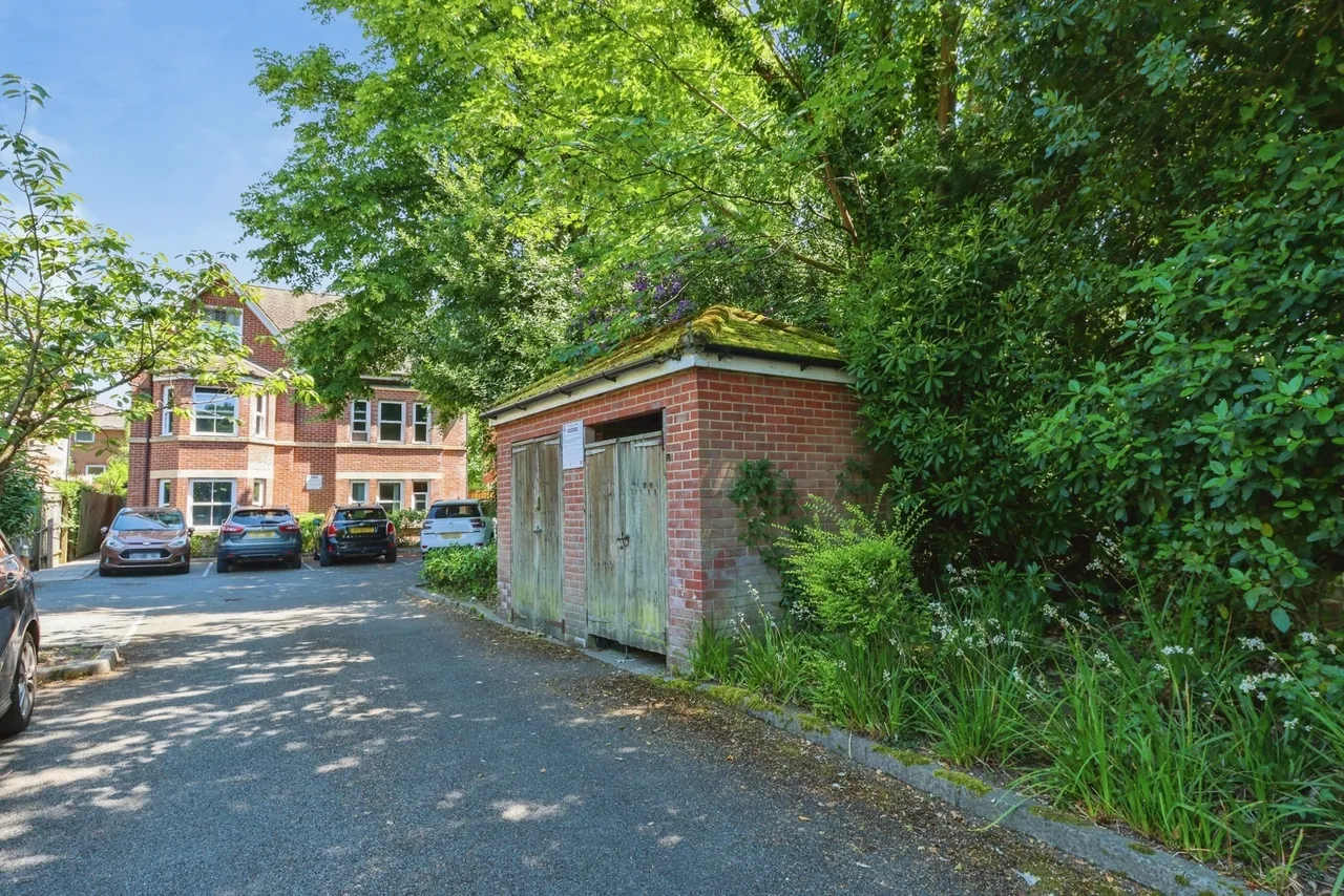 Wimborne Road, Bournemouth, BH2, photo 14