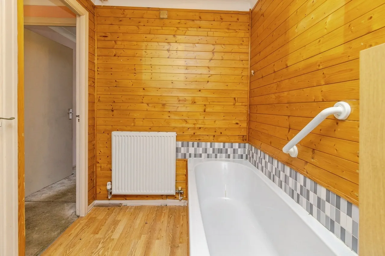 Bryony Place, Conniburrow, Milton Keynes, Buckinghamshire, MK14, photo 10
