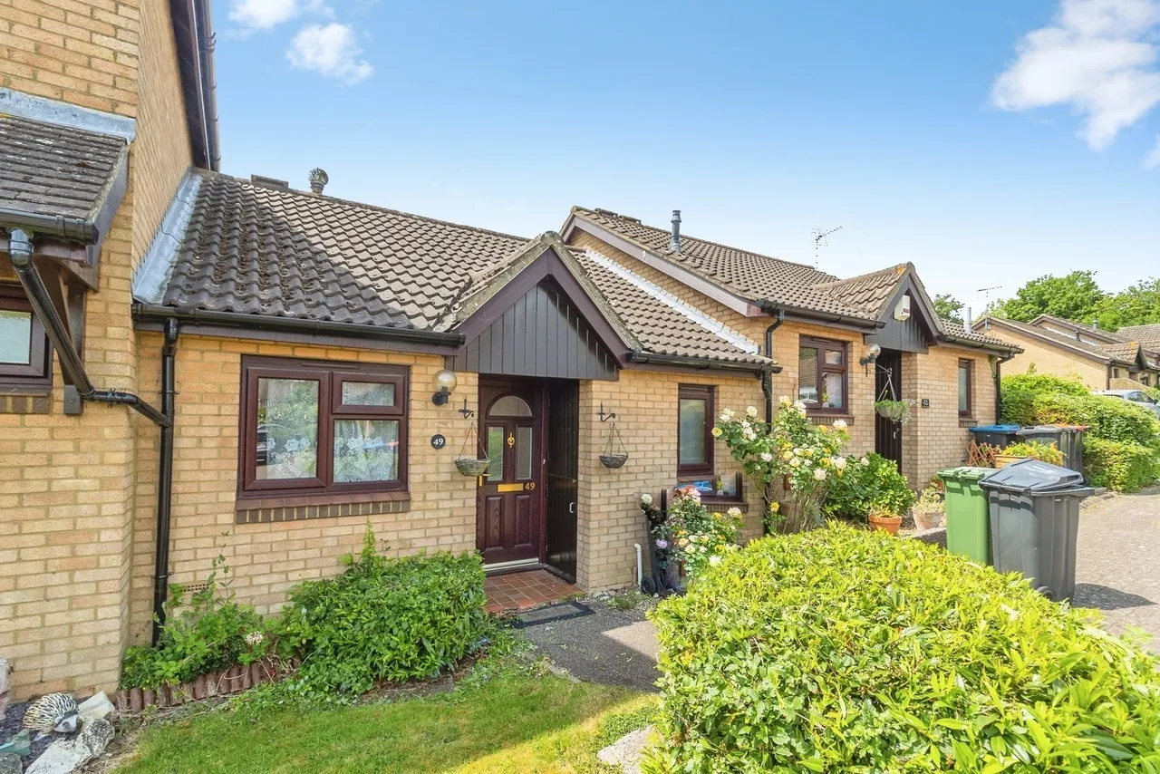 1 bed house for sale — Bryony Place, Conniburrow, Milton Keynes, Buckinghamshire, MK14