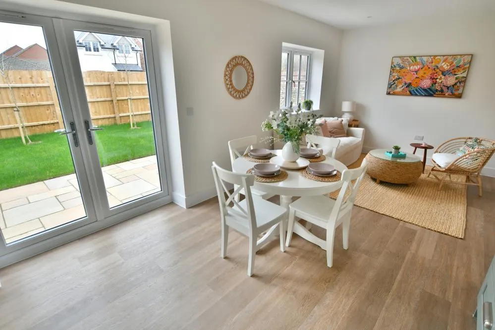 Churchill Gardens, Sturminster Marshall, BH21, photo 5