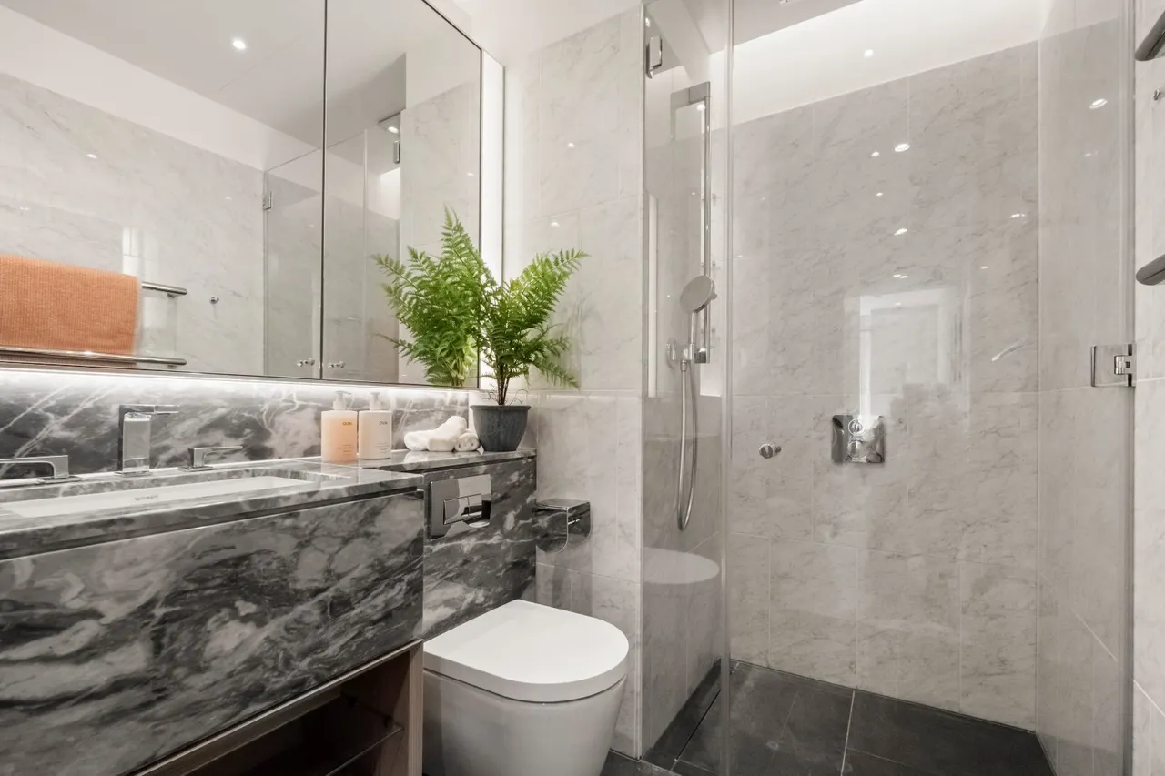 Nine Elms Lane, London, SW8, photo 16